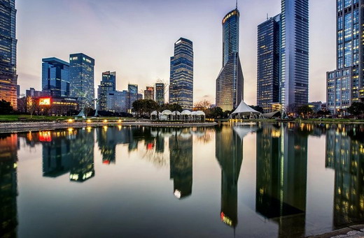 上海品茶网：用双脚丈量：夜间徒步游上海