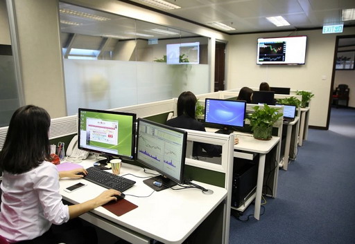 上海品茶网：用双脚丈量：夜间徒步游上海