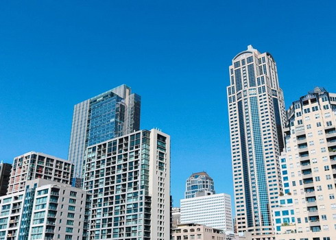 爱上海：Strolling through Shanghai at night： crossing through time, feeling the Bohemian artistic atmosphere